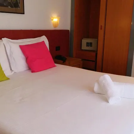 Hotel Nettunia Rimini Room photo