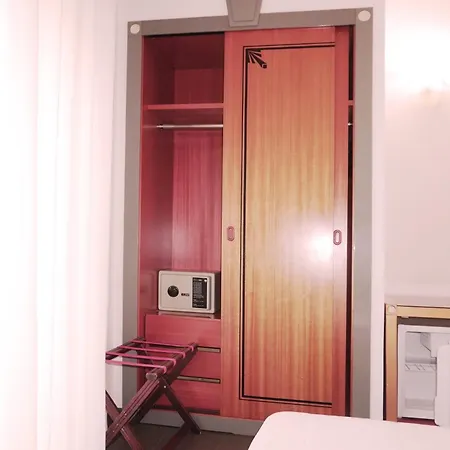 Hotel Nettunia Rimini Room photo