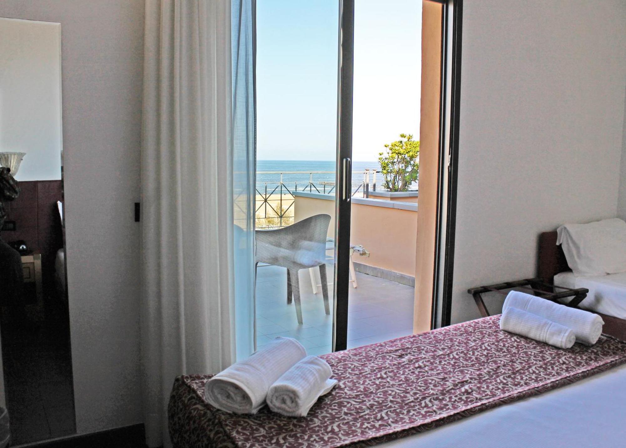 Hotel Nettunia 4*